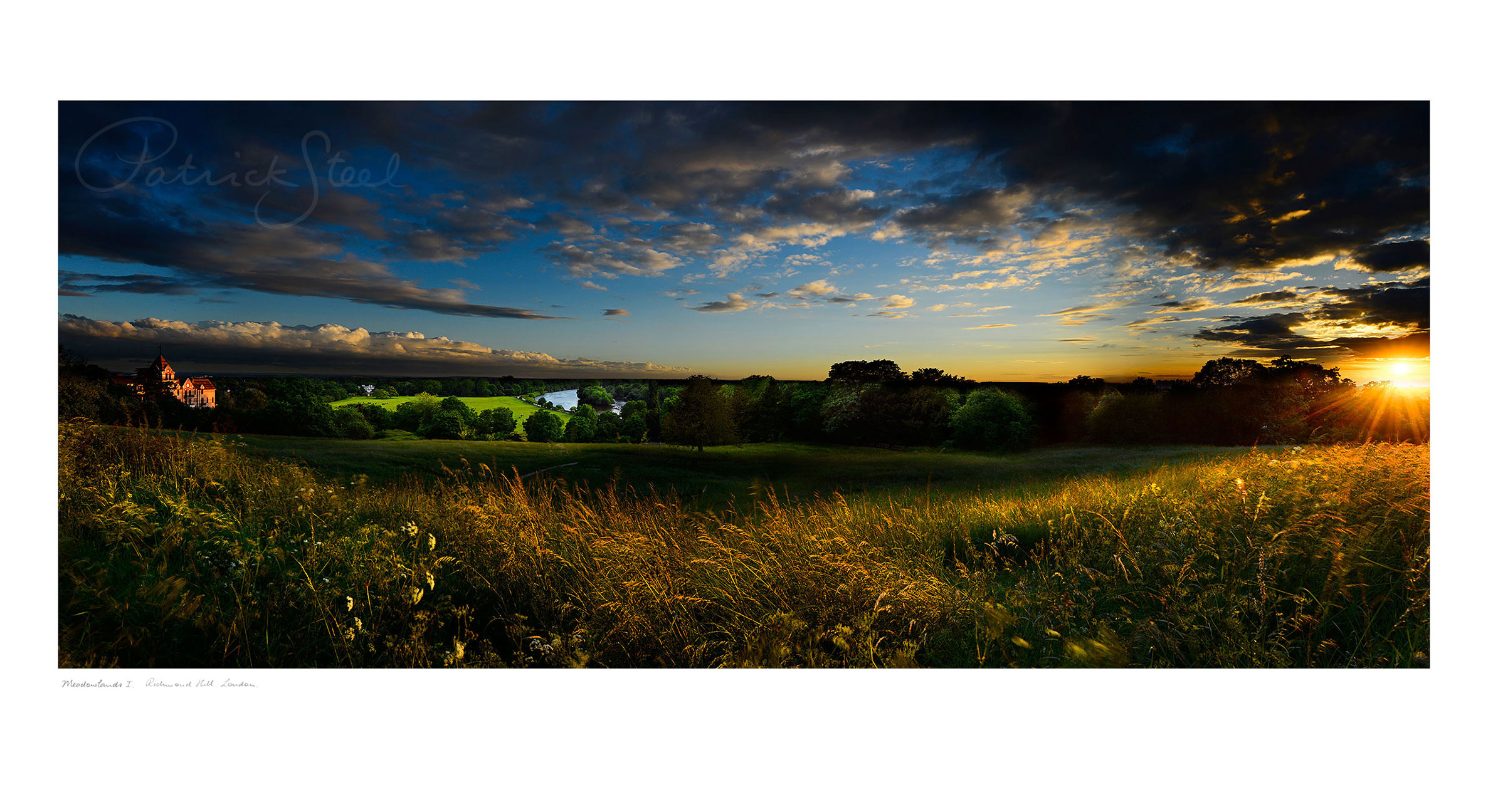 panoramic photograph of the protected view to the river thames taken from Richmond Hill by Professional Landscape Photographer Patrick Steel