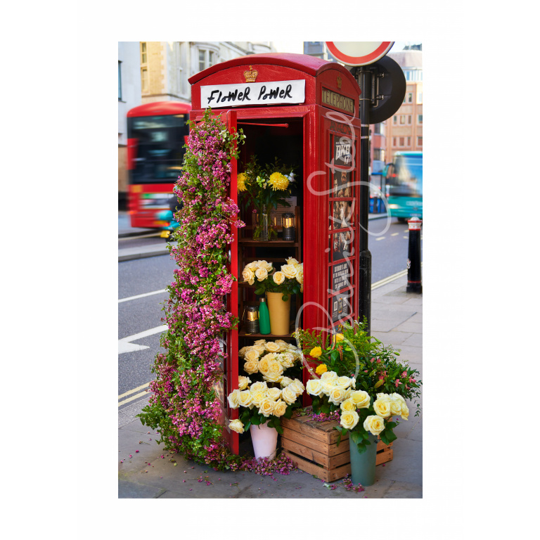 limited edition photograph of a red telephone box on fleet street london by british photographer patrick steel